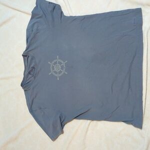 Life is Good Tee Shirt. 100%Cotton. Nautical graphic. Size large. Mens.